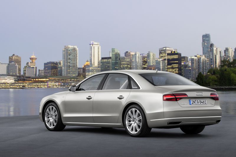 Audi a8 long d4